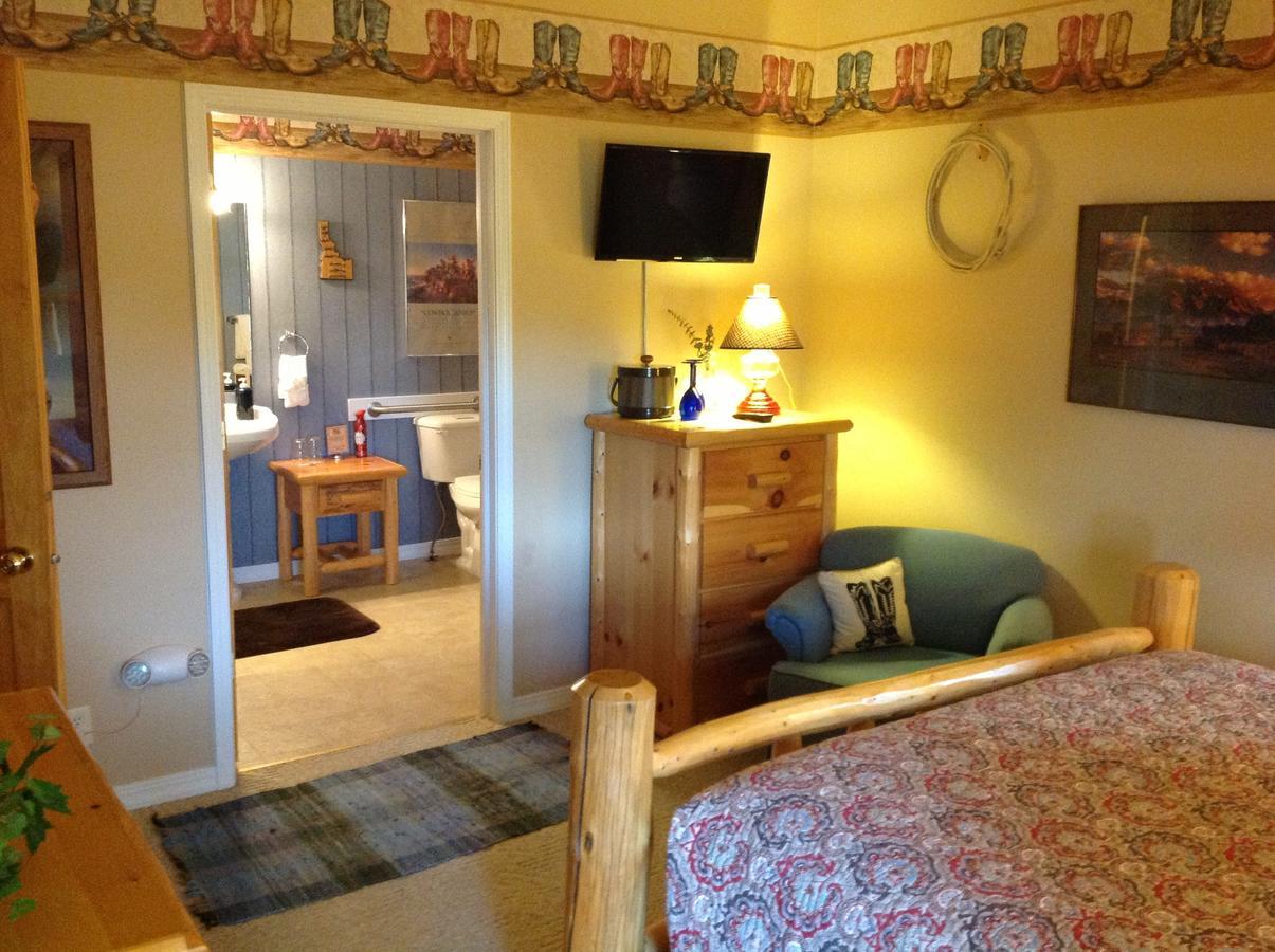 Blue Heron Inn Bed And Breakfast 雷克斯堡 客房 照片