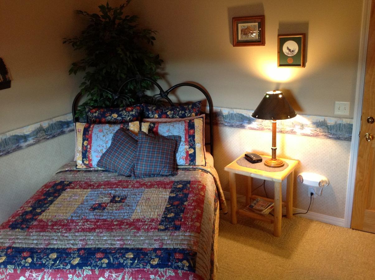 Blue Heron Inn Bed And Breakfast 雷克斯堡 客房 照片